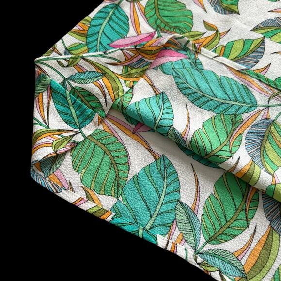 Rose + Olive Tank Top Womens 1X Multicolor Leaf Print Ruffle Strap Blouse NWT - Picture 6 of 16